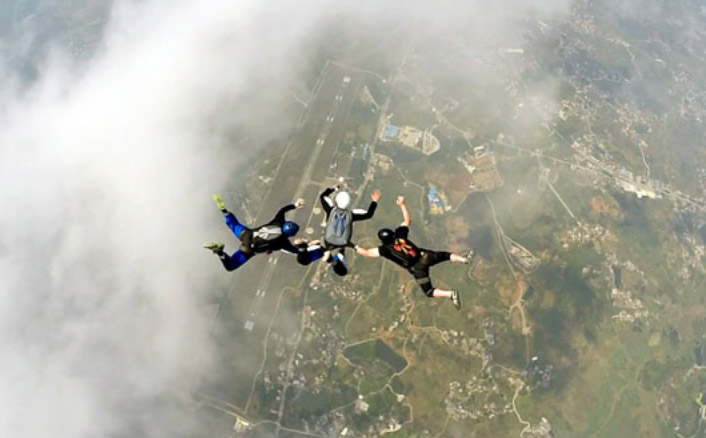 单人跳伞学习USPA执照详细介绍 想成为跳伞教练终级功略